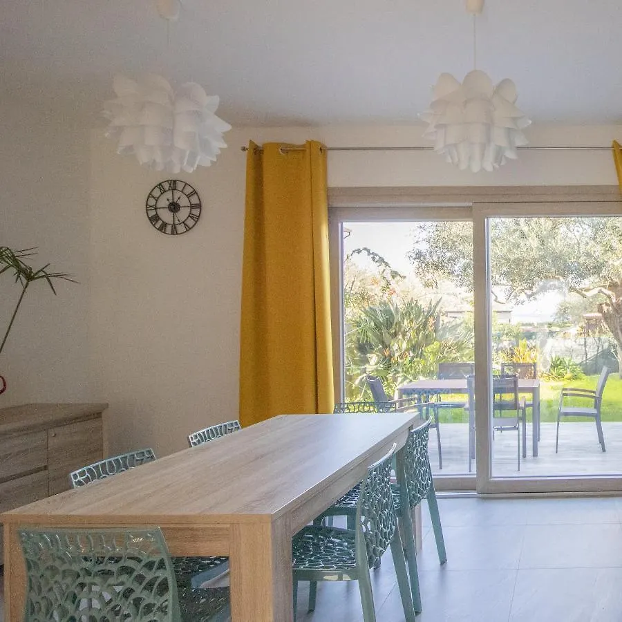 Domek Villa A 100Mt Dalla Spiaggia كابوتيرا