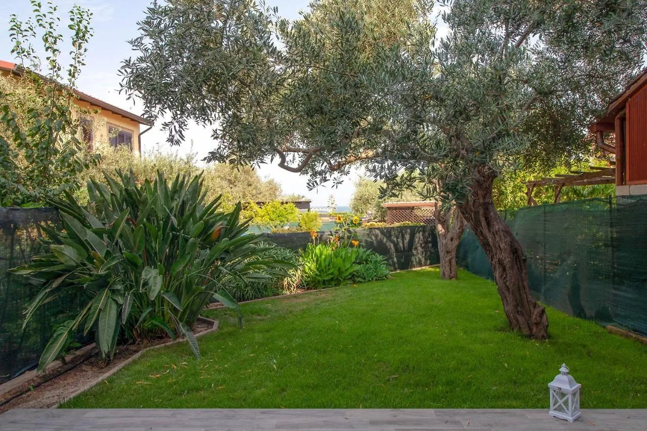 Domek Villa A 100Mt Dalla Spiaggia Capoterra Holiday home