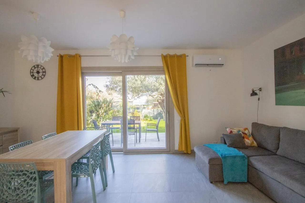 Holiday home Domek Villa A 100Mt Dalla Spiaggia Capoterra